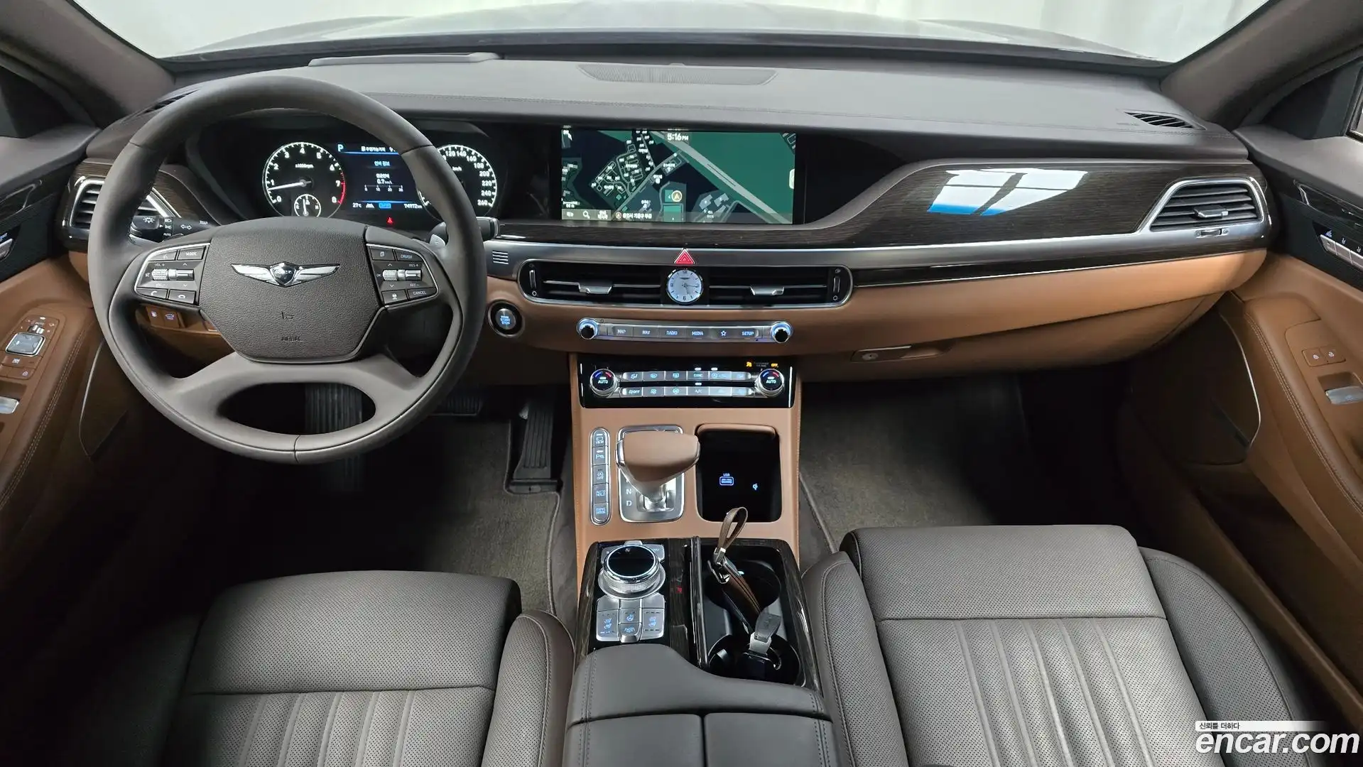 G90 Genesis 2019.0-INNER-007