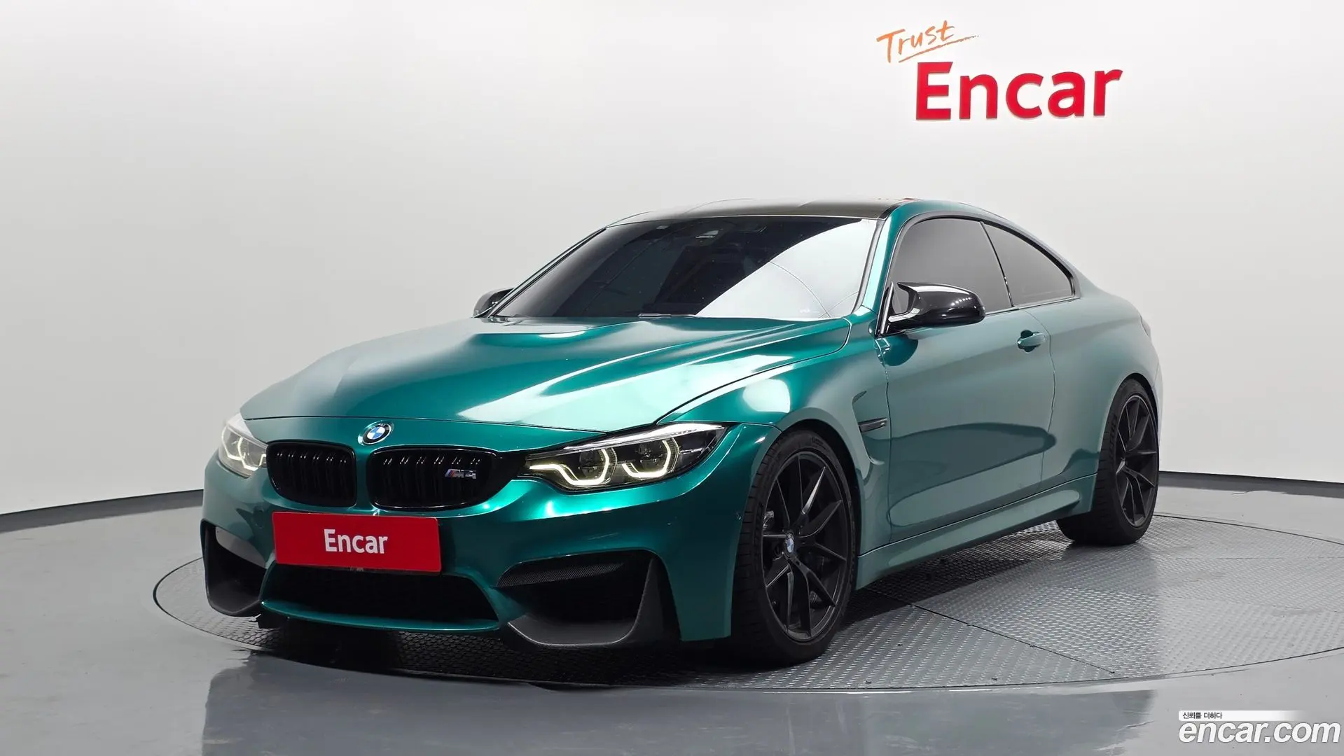 Main__Slider__Photo:M4 BMW 2015.7-0