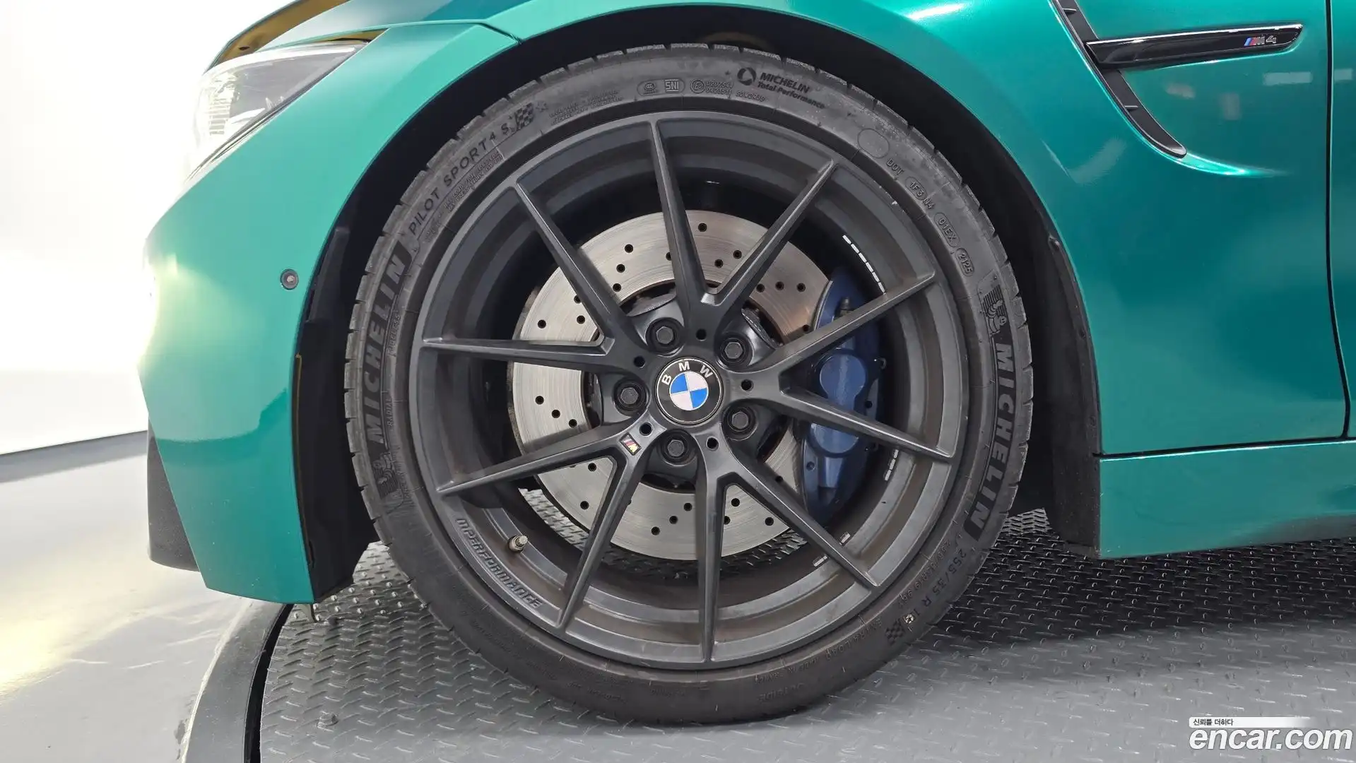 M4 BMW 2015.7-OUTER-005