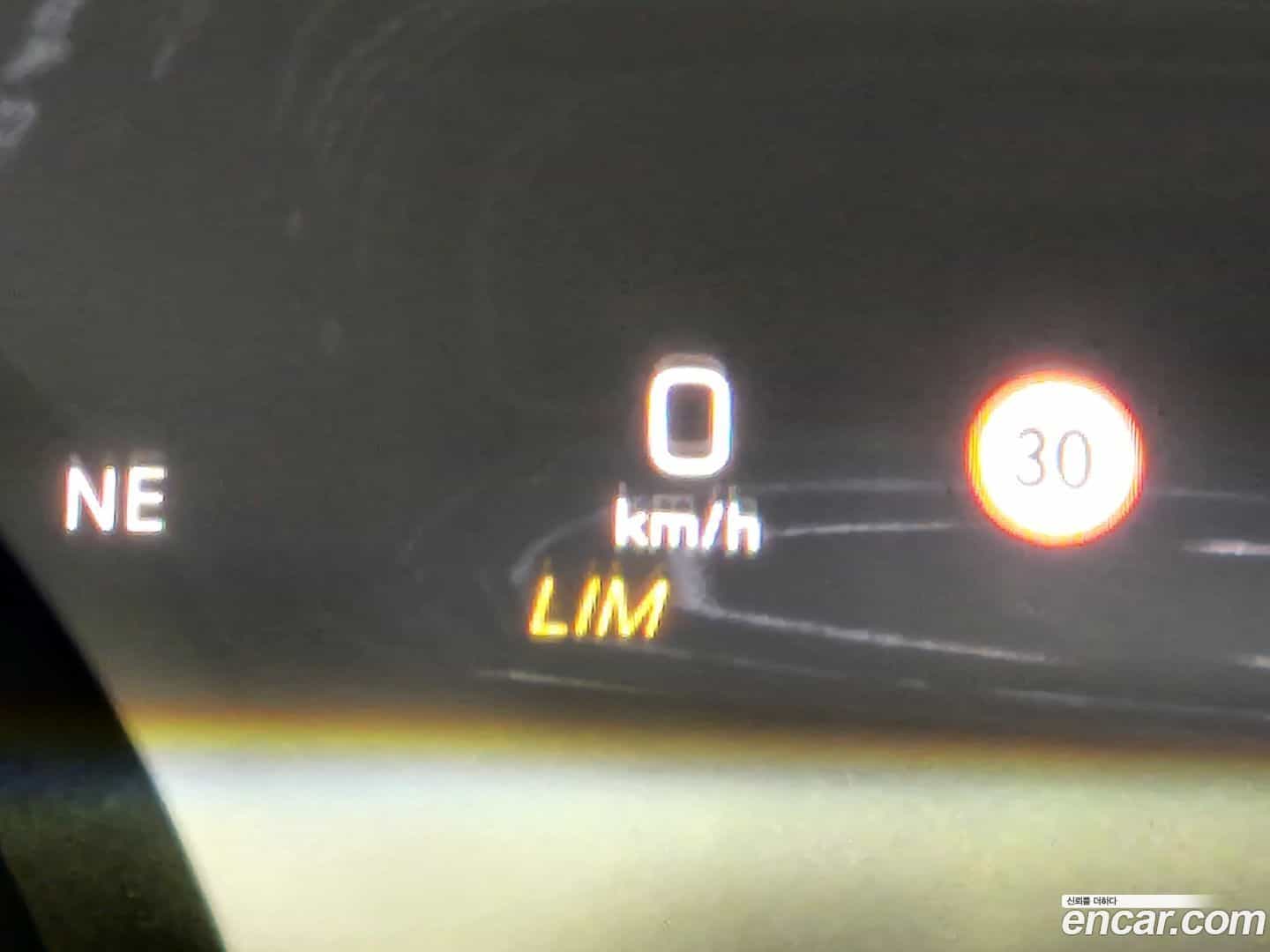 C-Class Mercedes-Benz 2023.11-INNER-007