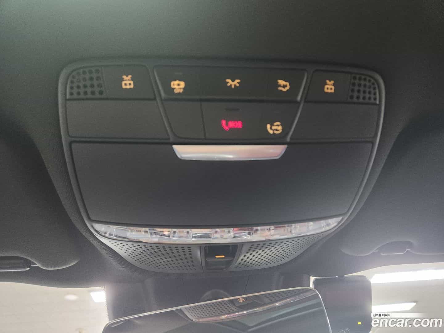 C-Class Mercedes-Benz 2023.11-OPTION-017