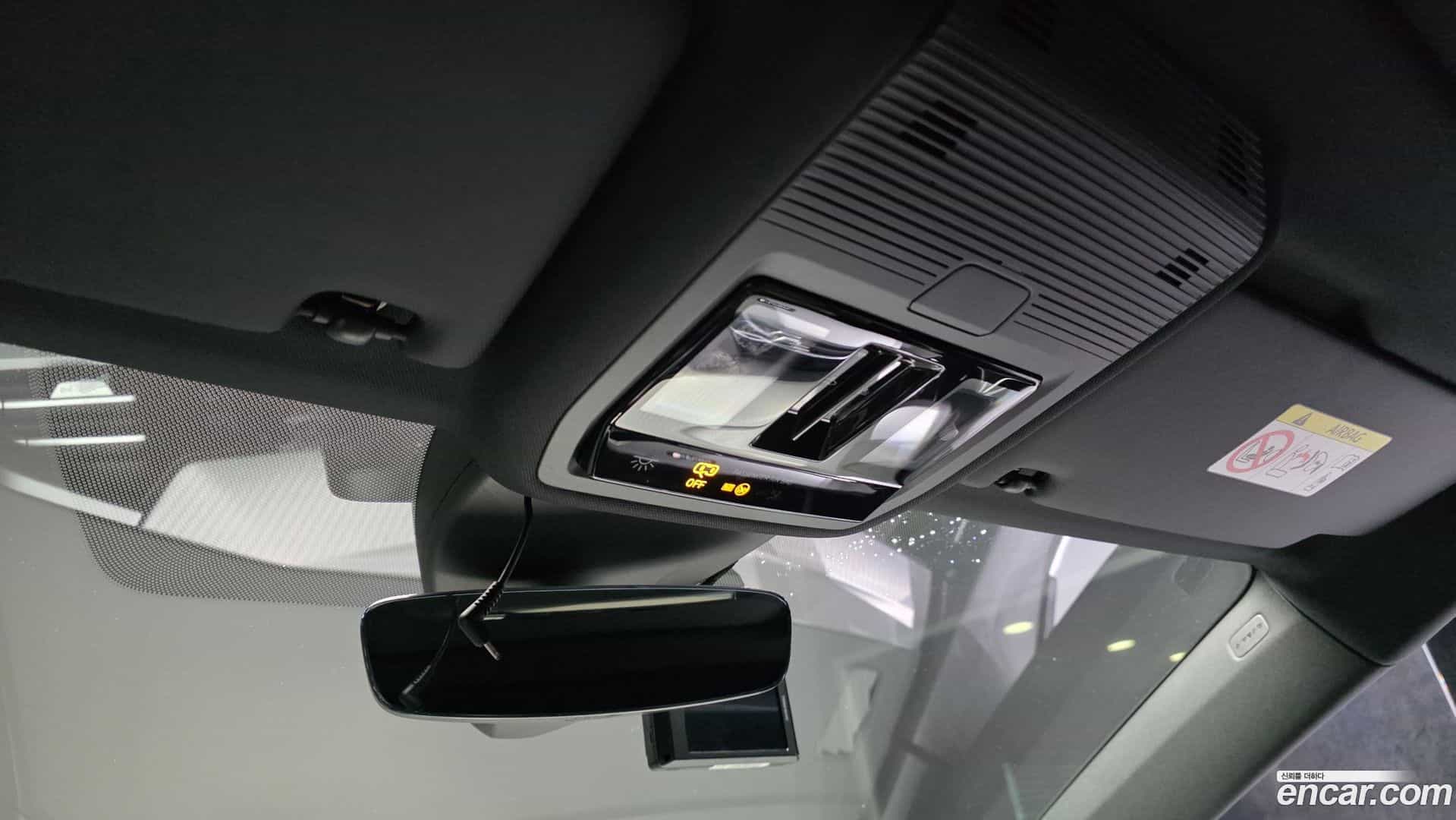 Q4 e-tron Audi 2022.8-OPTION-023