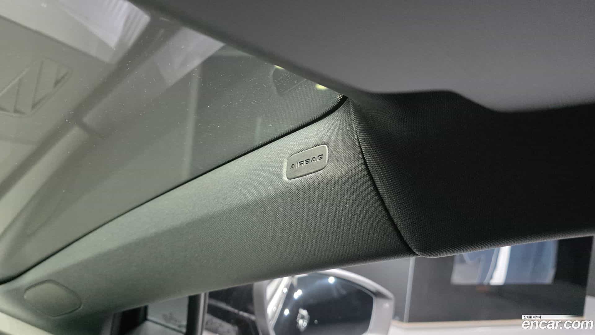 Q4 e-tron Audi 2022.8-OPTION-042
