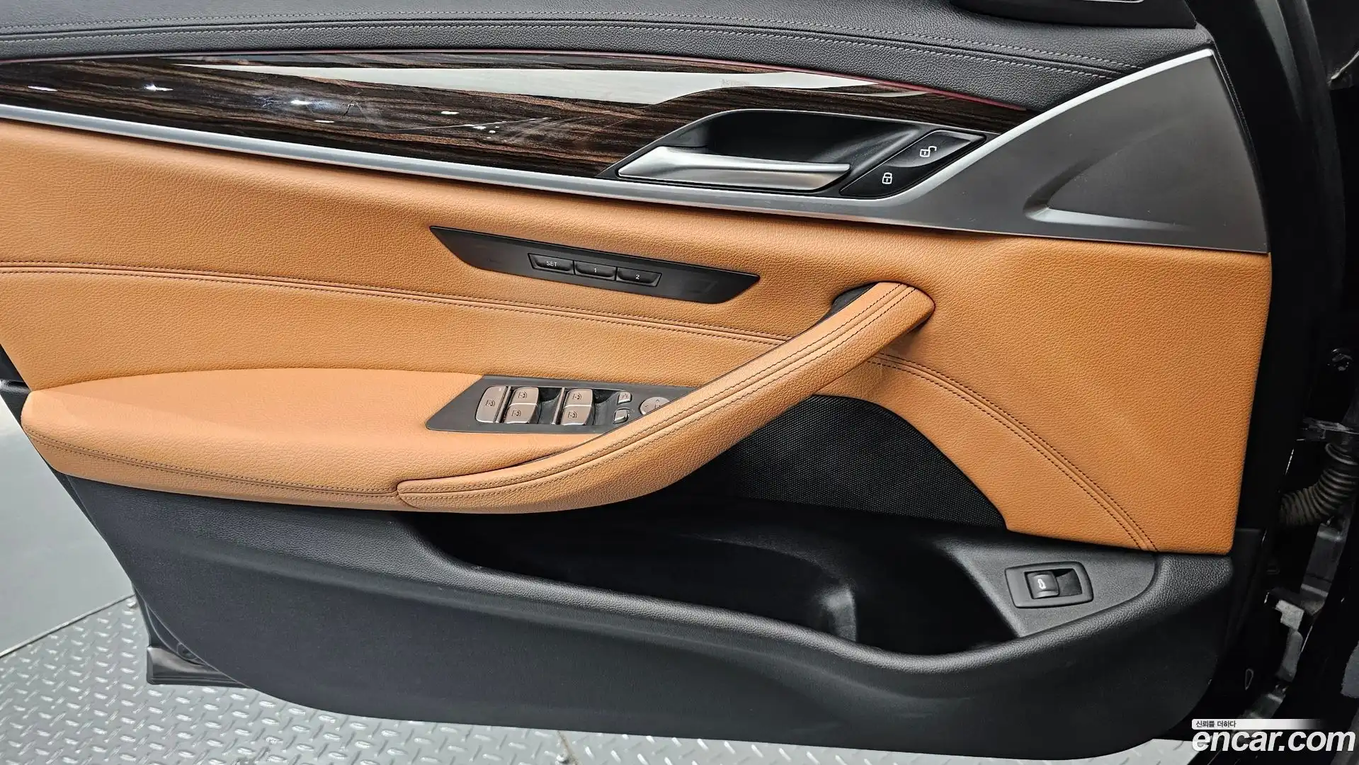 5-Series BMW 2021.1-INNER-034