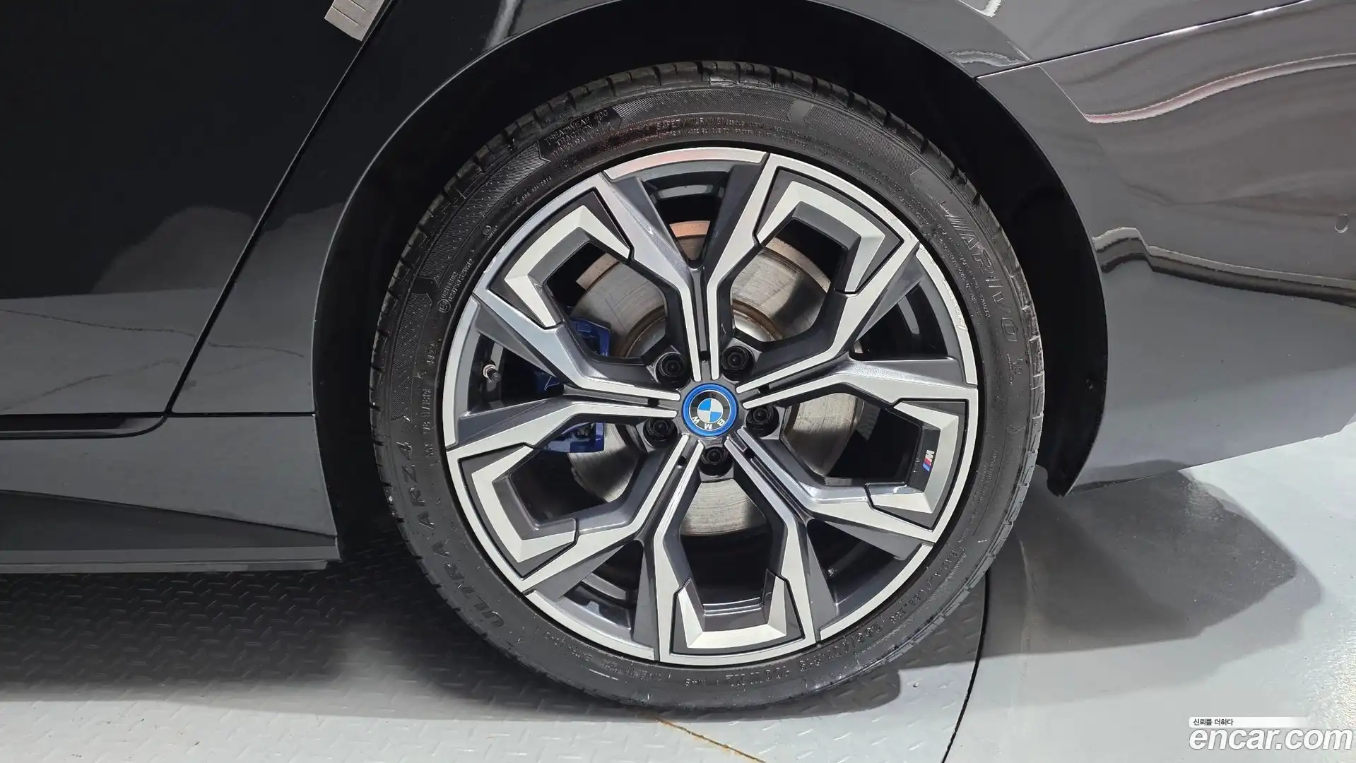 i4 BMW 2022.11-OUTER-031