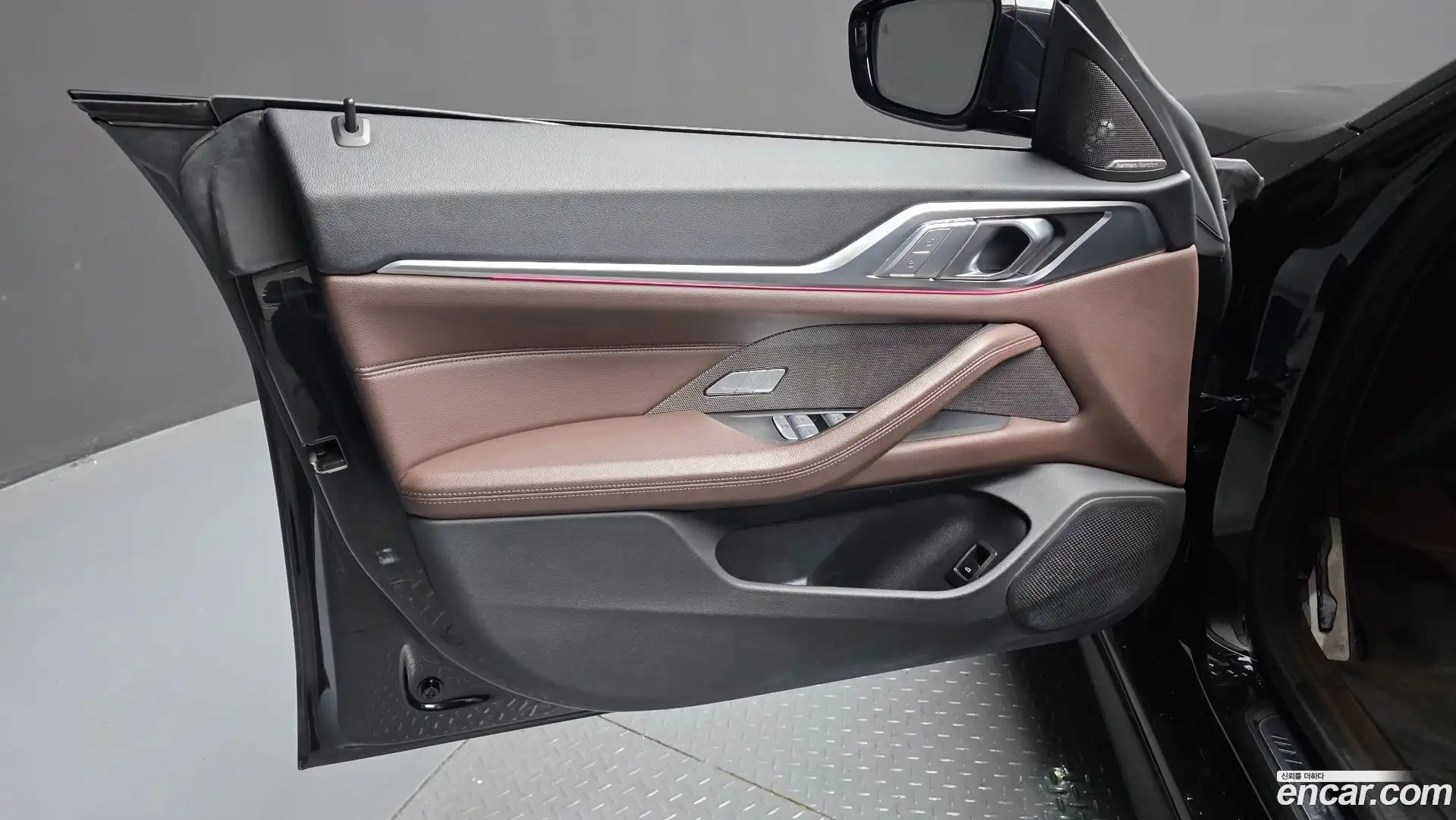 i4 BMW 2022.11-INNER-034