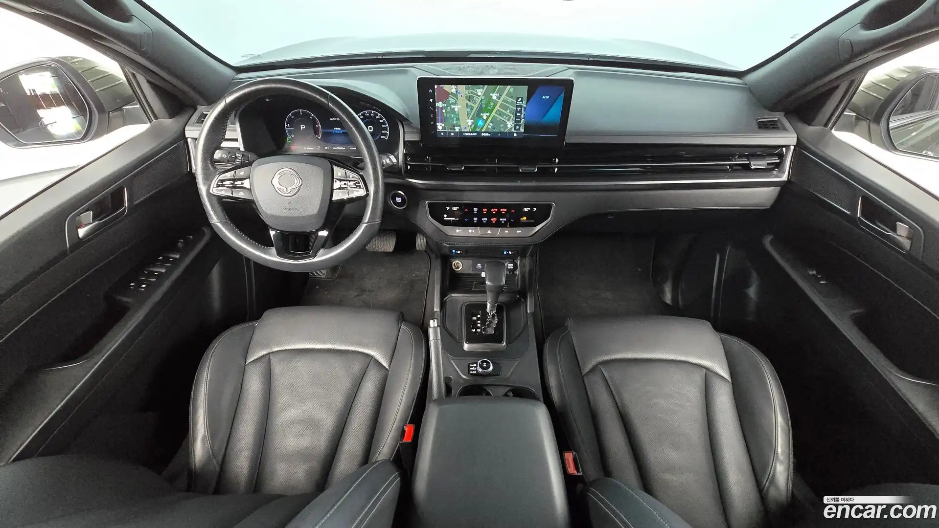 Rexton KG Mobility 2023.4-INNER-007