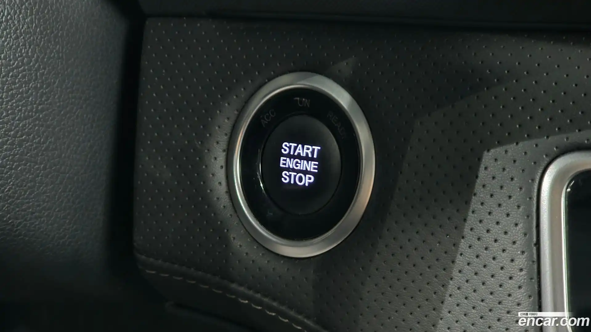 Rexton KG Mobility 2023.4-OPTION-024