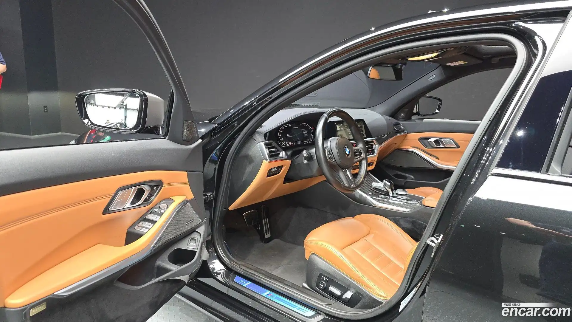 3-Series BMW 2021.9-INNER-010