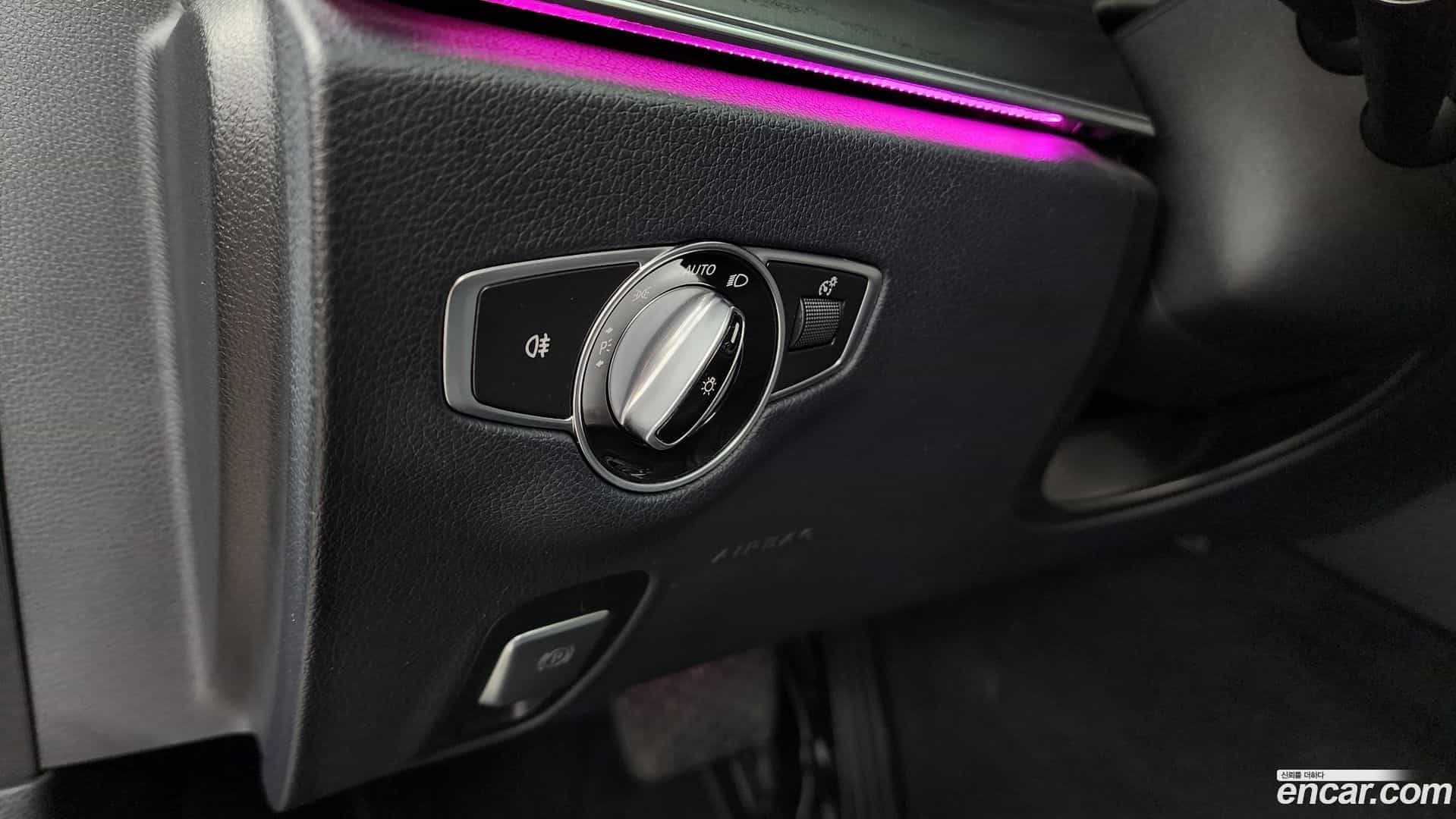 E-Class Mercedes-Benz 2016.8-OPTION-020