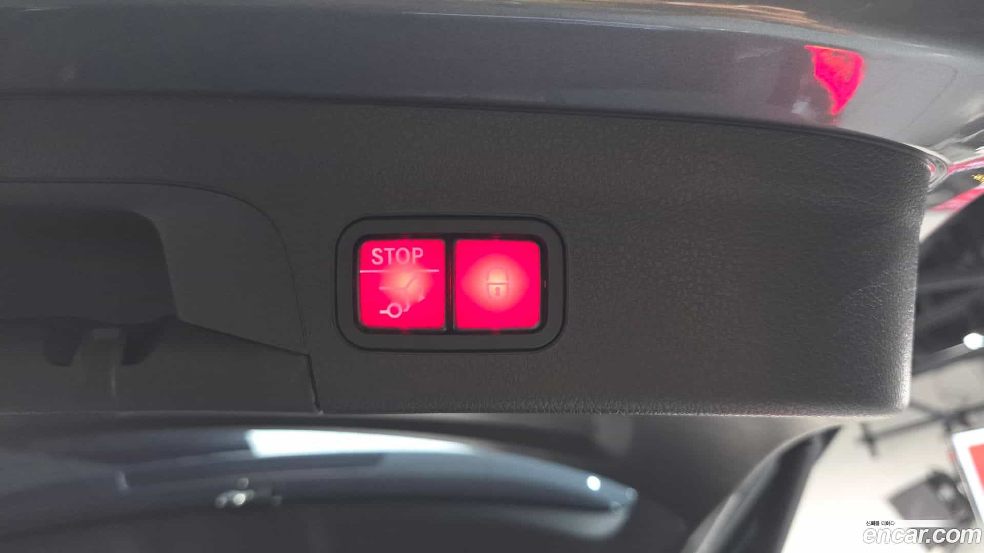 GLE-Class Mercedes-Benz 2023.2-OPTION-049