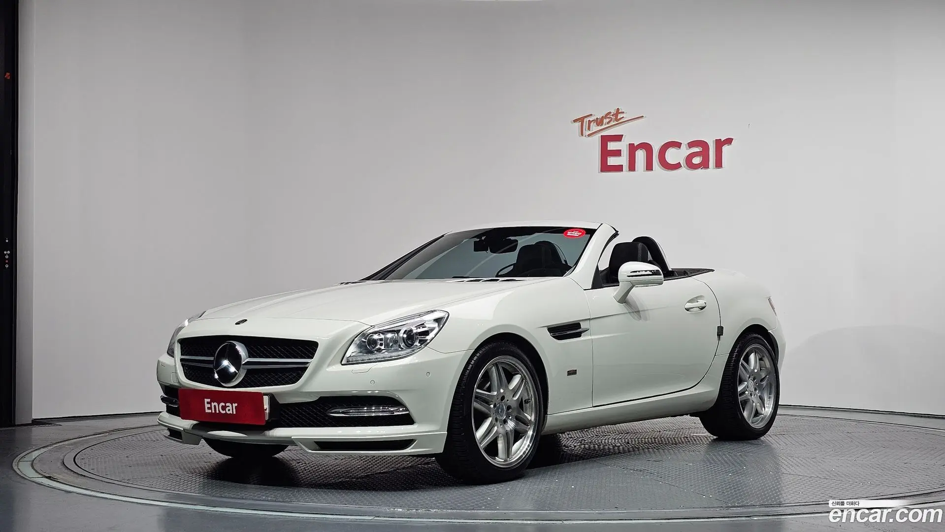 Main__Slider__Photo:SLK-Class Mercedes-Benz 2012.0-0
