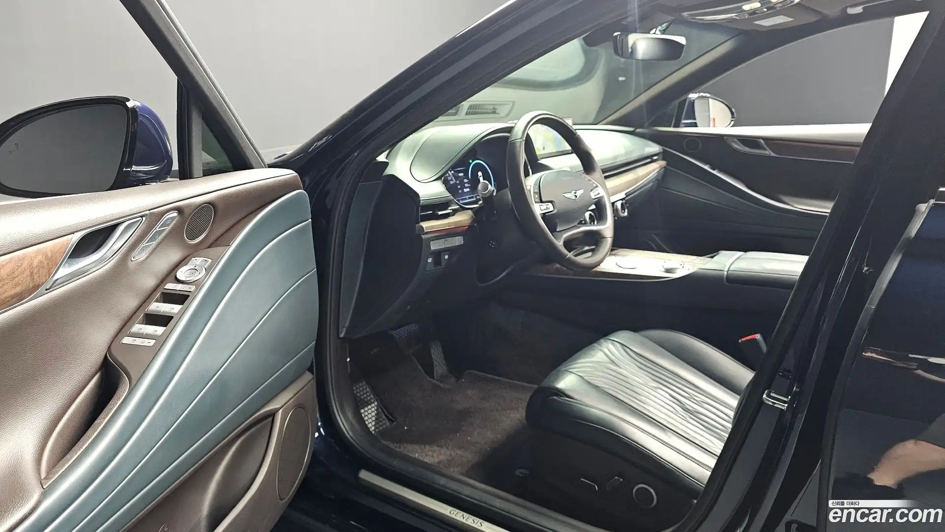 G80 Genesis 2021.2-INNER-010