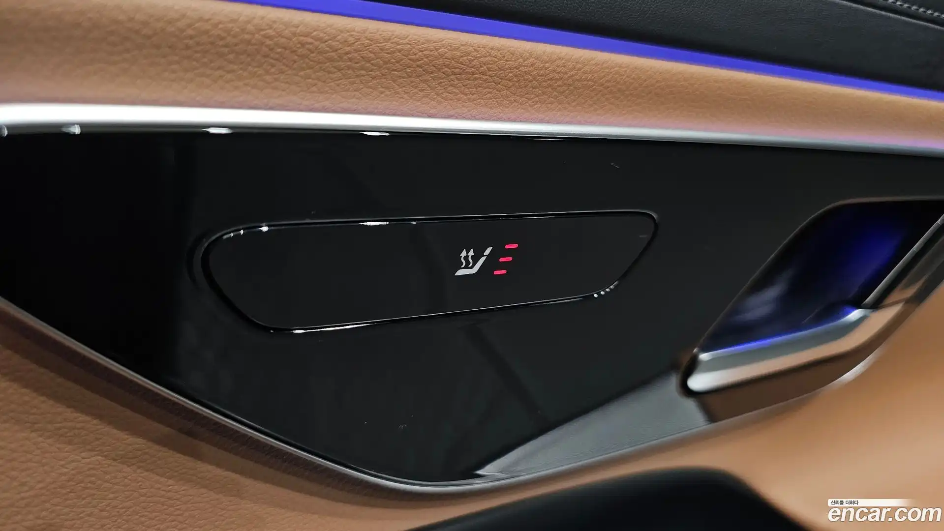 E-Class Mercedes-Benz 2024.8-OPTION-042