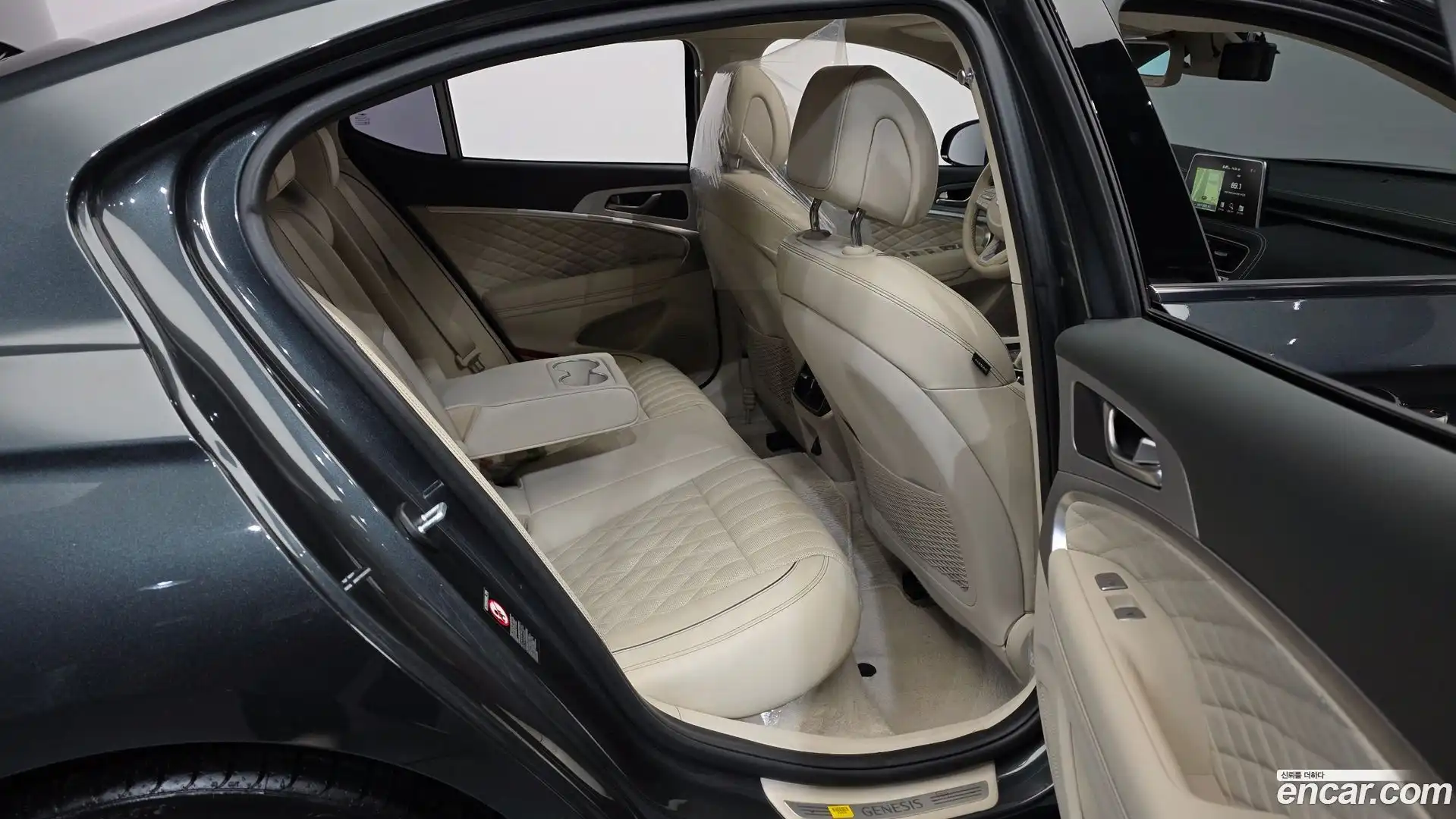G70 Genesis 2019.1-OPTION-016