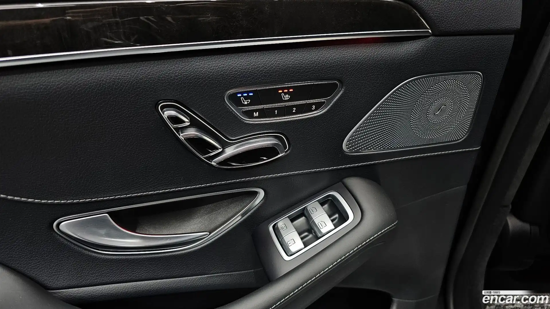 S-Class Mercedes-Benz 2016.1-OPTION-022