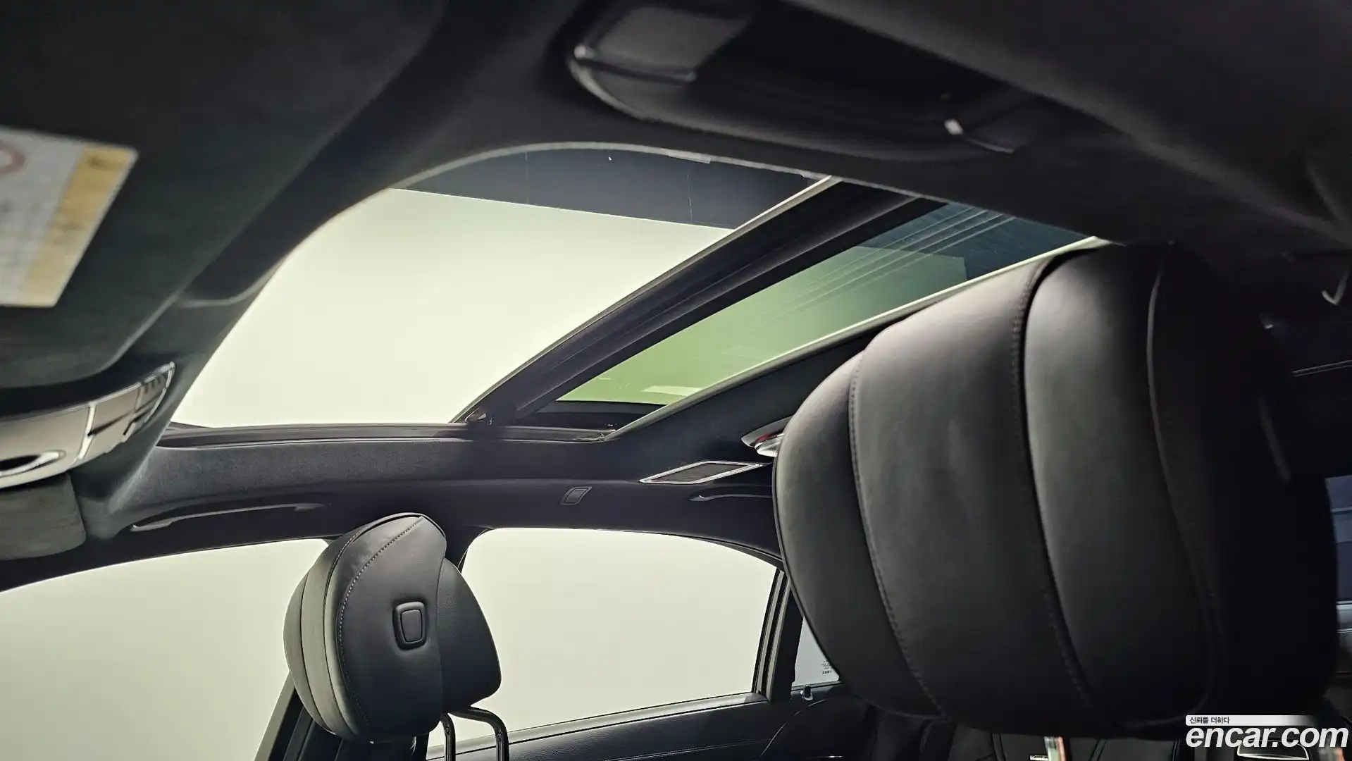 S-Class Mercedes-Benz 2016.1-OPTION-023