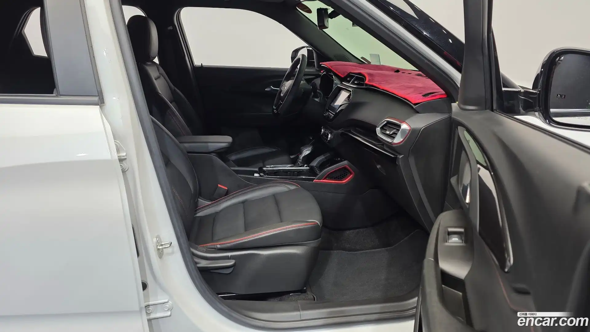 Trailblazer Chevrolet 2022.6-OPTION-015