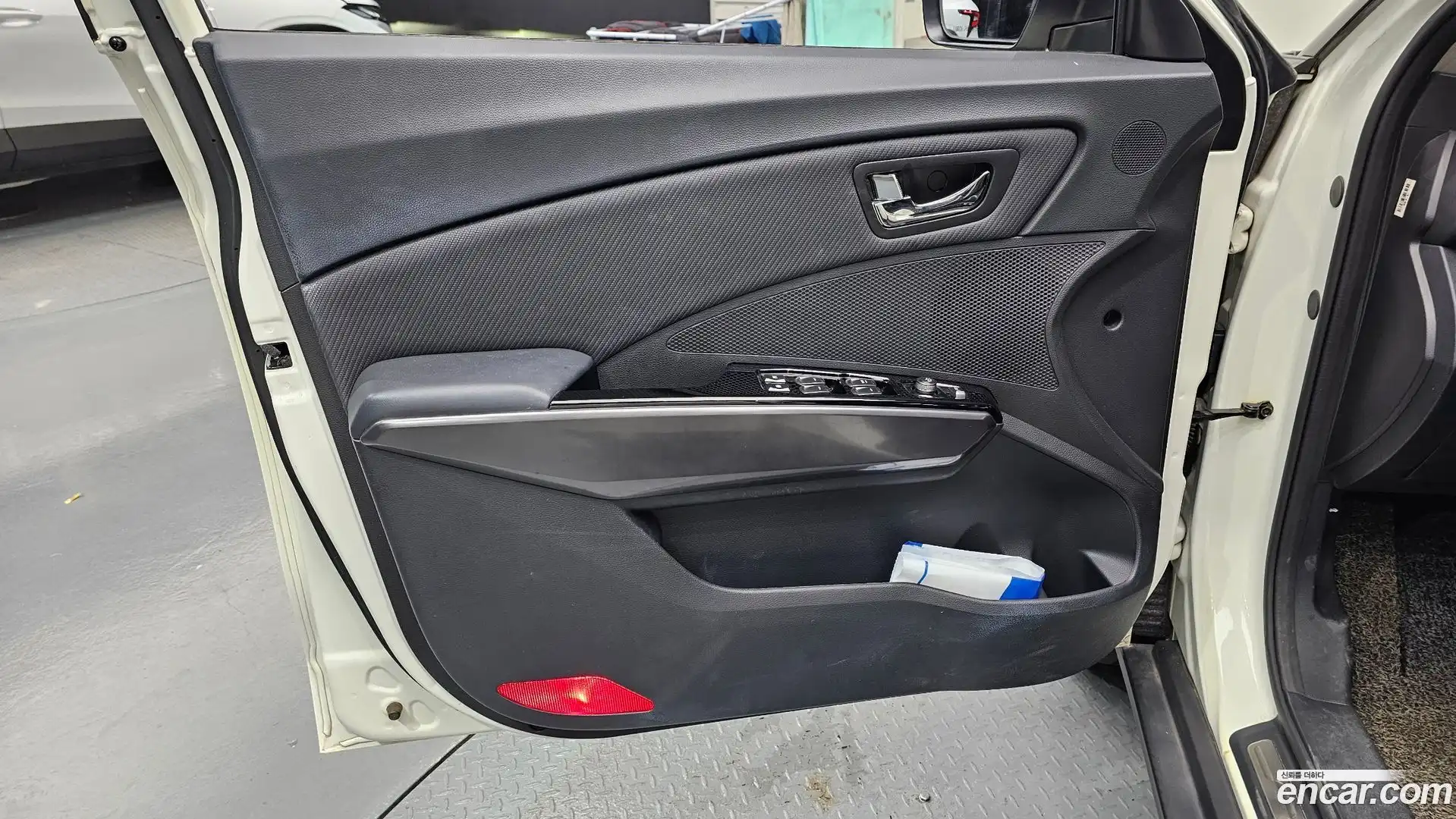 TIBOLI KG Mobility 2019.8-INNER-034