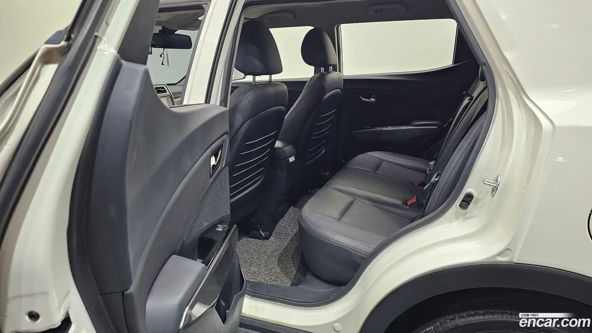 TIBOLI KG Mobility 2019.8-INNER-036