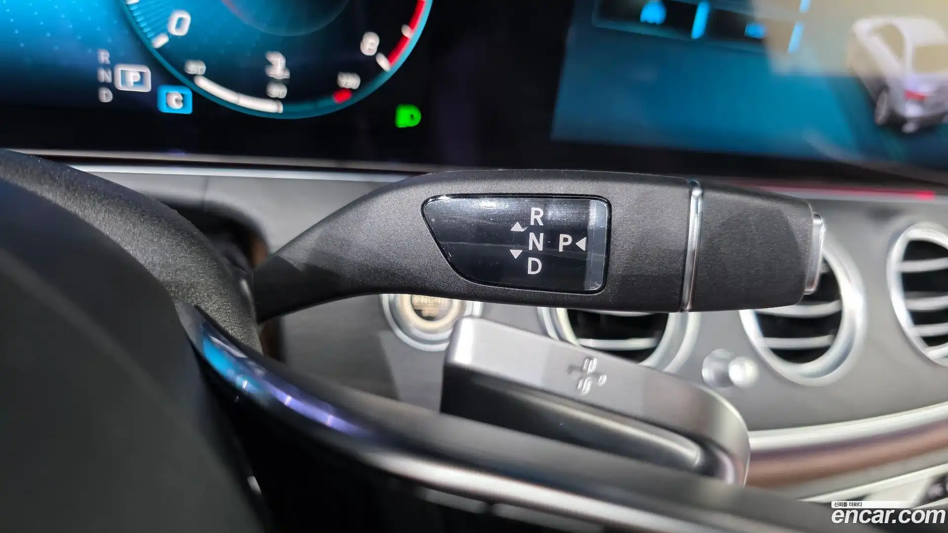 E-Class Mercedes-Benz 2023.6-INNER-009