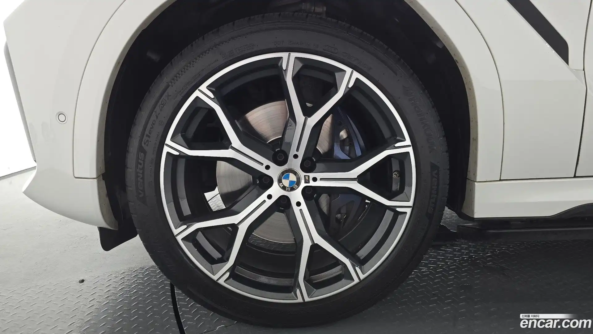 X6 BMW 2021.3-OUTER-005