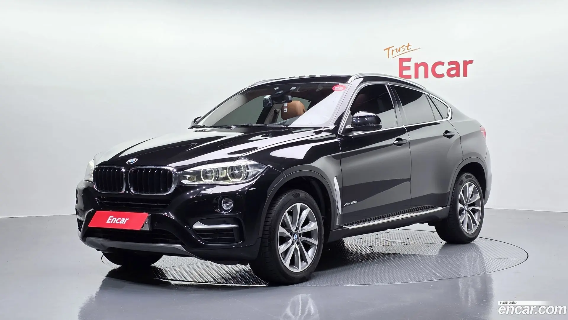 Main__Slider__Photo:X6 BMW 2015.0-0