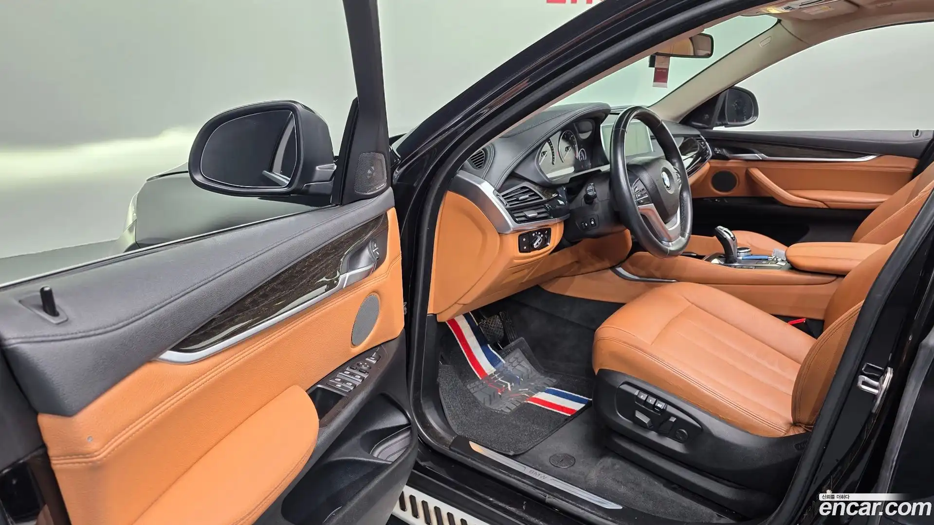 X6 BMW 2015.0-INNER-010