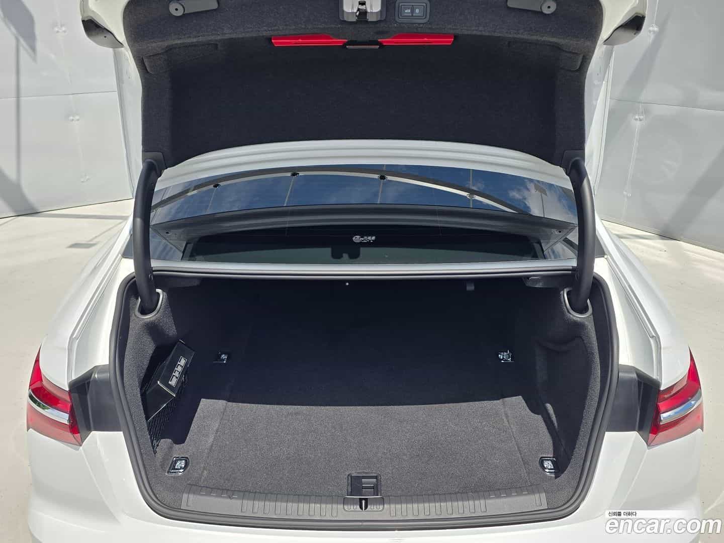 A6 Audi 2023.6-OUTER-006