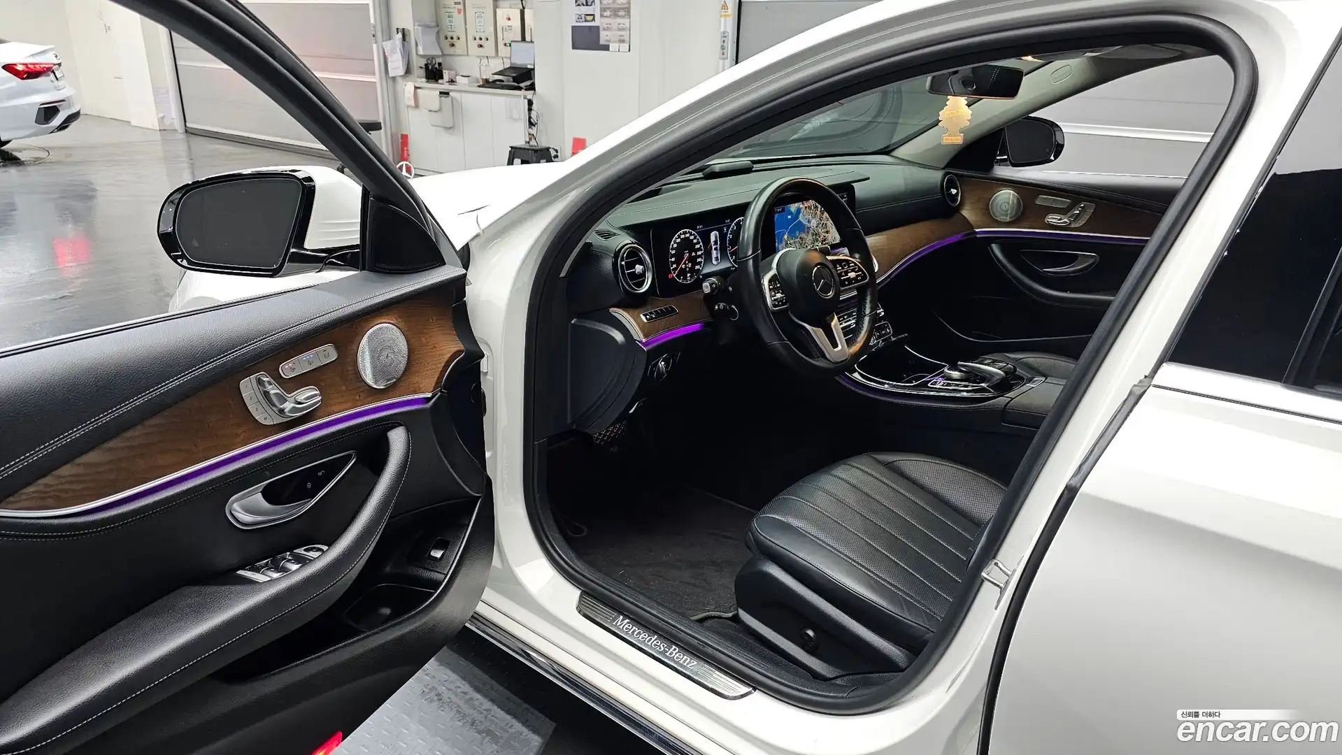 E-Class Mercedes-Benz 2019.7-INNER-010