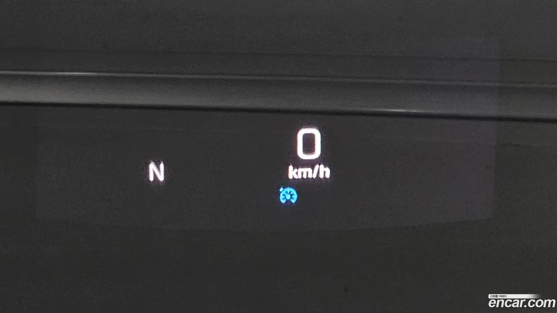 E-Class Mercedes-Benz 2019.7-OPTION-019