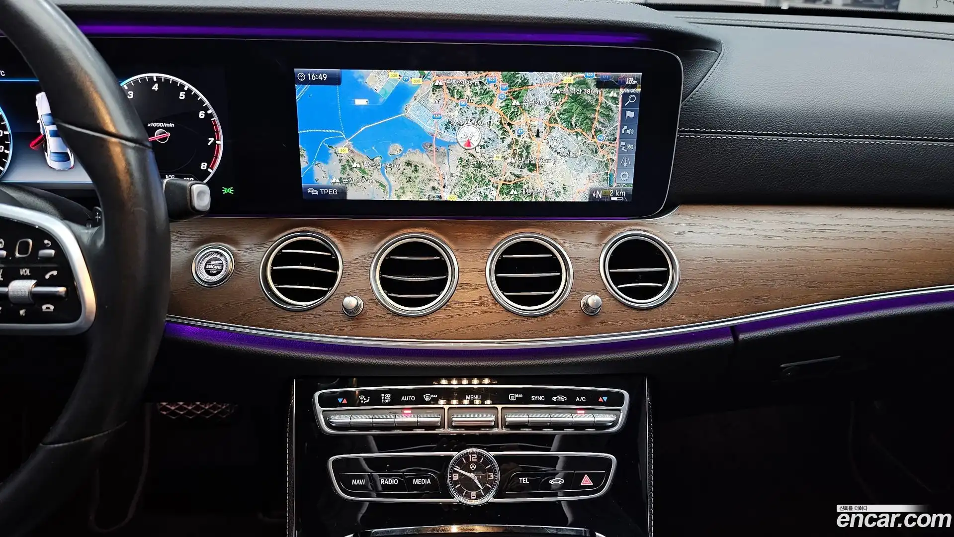 E-Class Mercedes-Benz 2019.7-OPTION-022