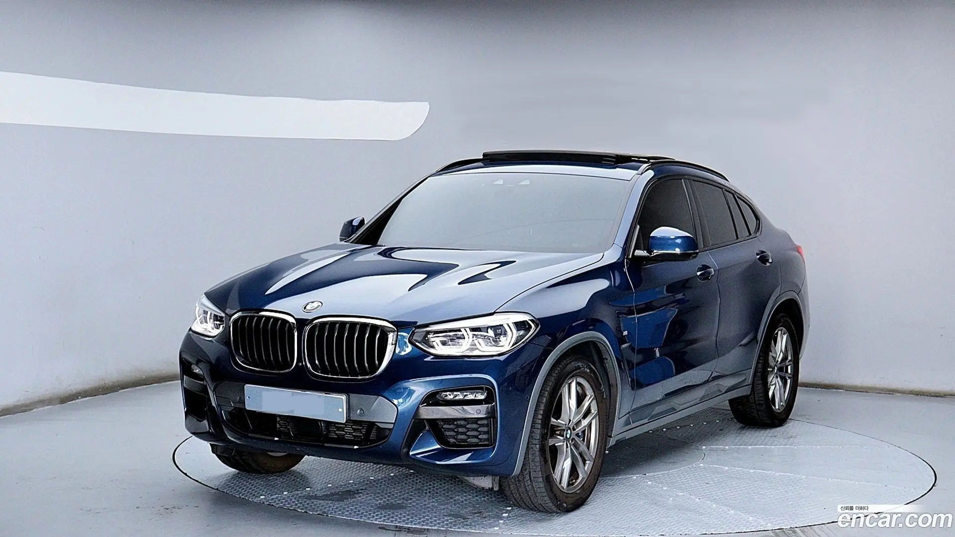 Main__Slider__Photo:X4 BMW 2021.8-0