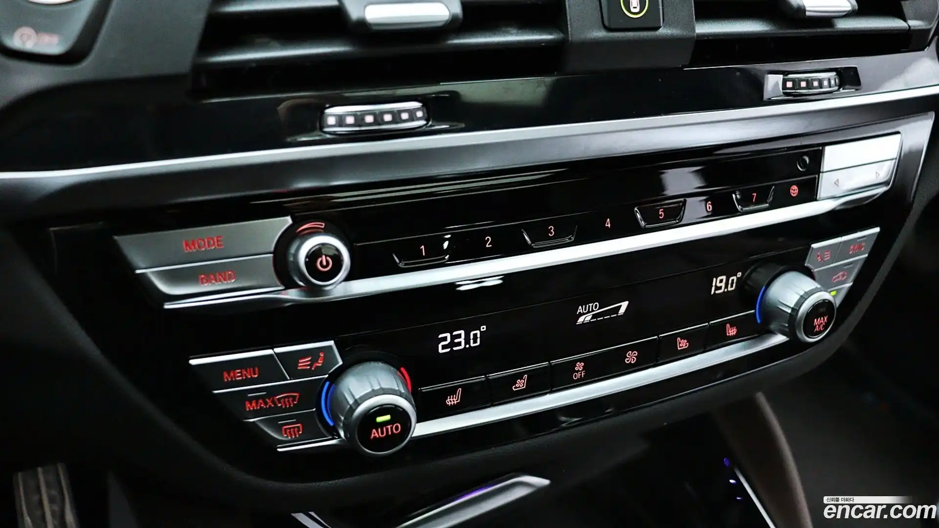 X4 BMW 2021.8-OPTION-017