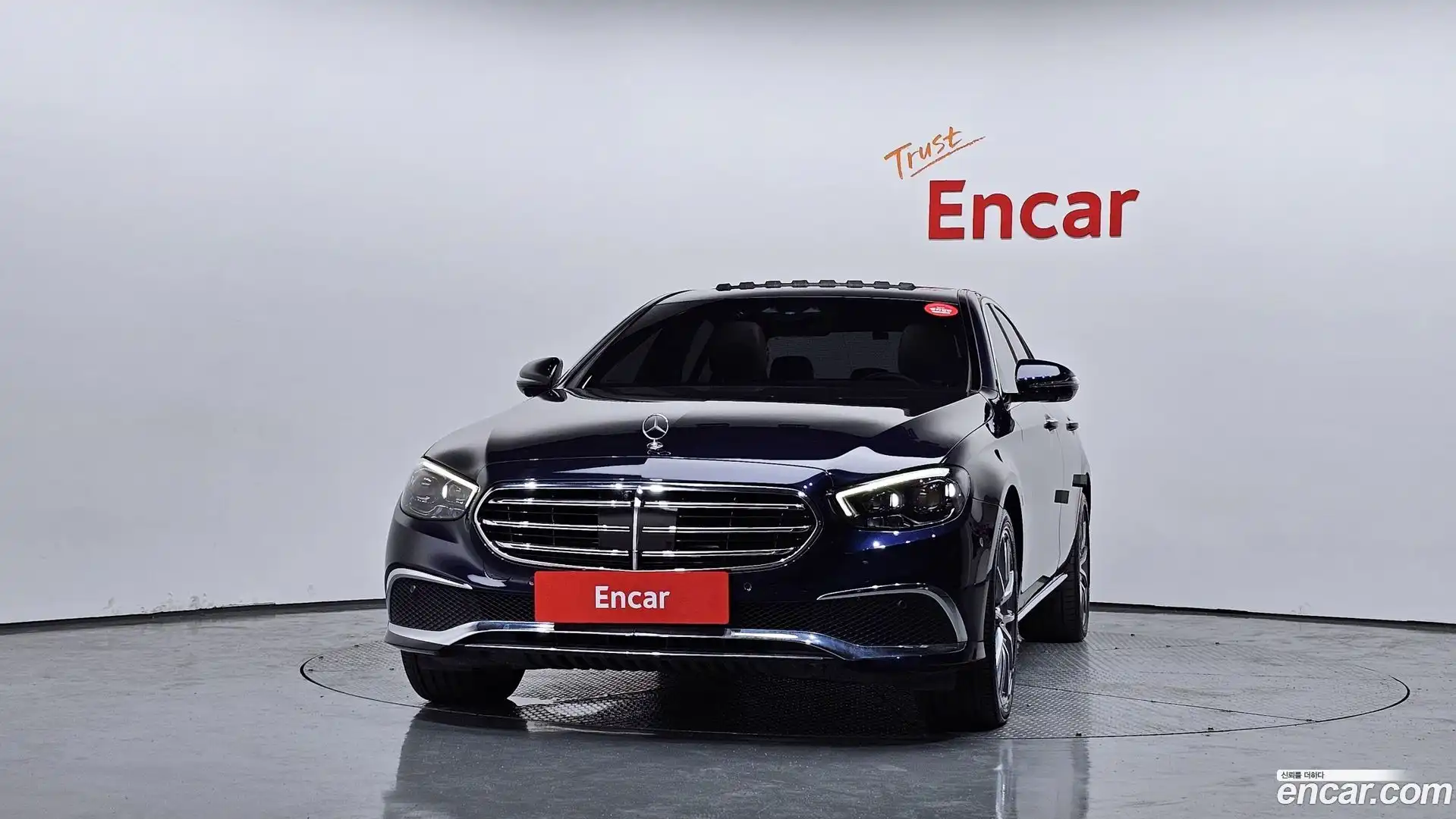 E-Class Mercedes-Benz 2022.2-OUTER-003
