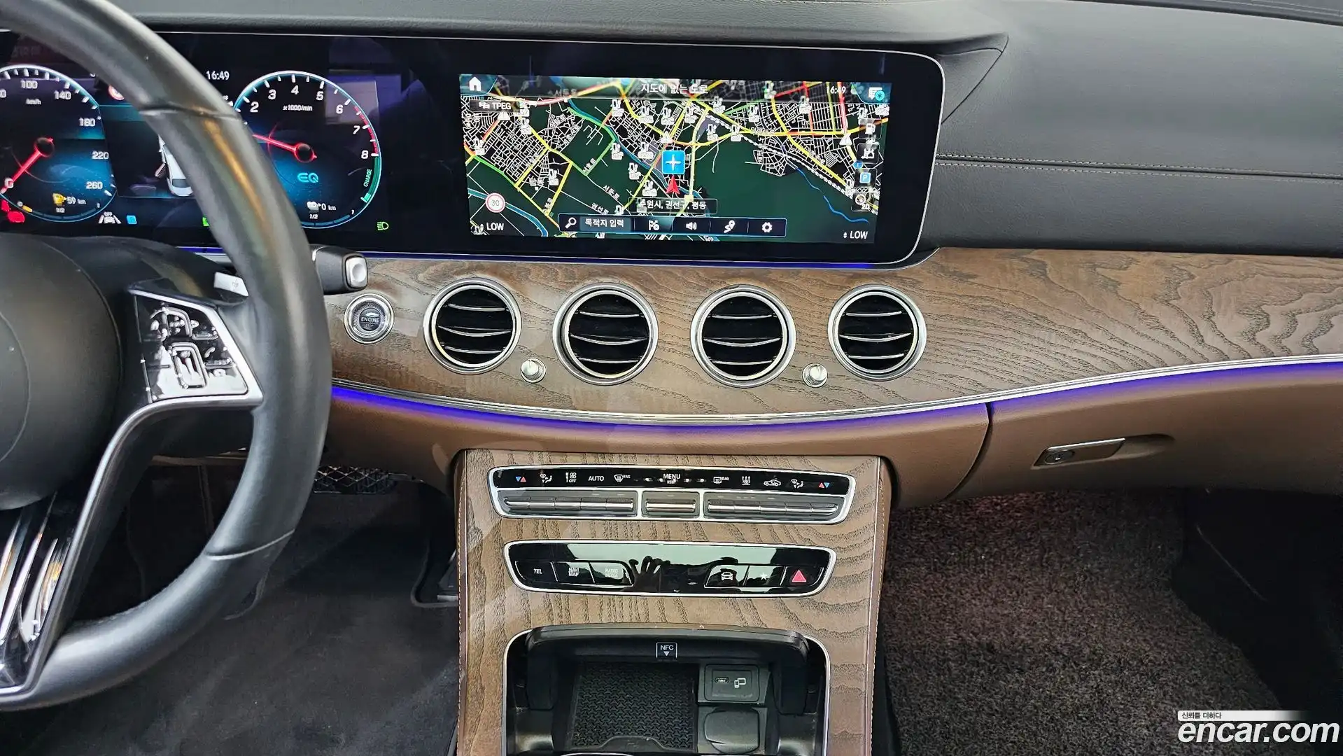 E-Class Mercedes-Benz 2022.2-OPTION-016