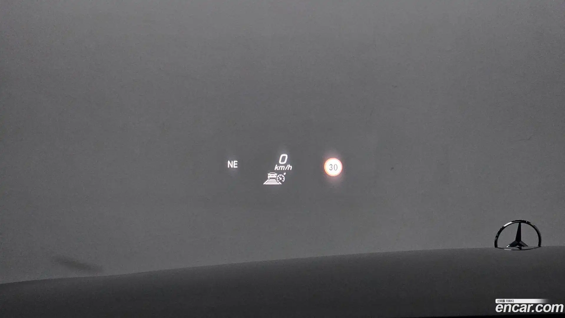 E-Class Mercedes-Benz 2022.2-OPTION-020