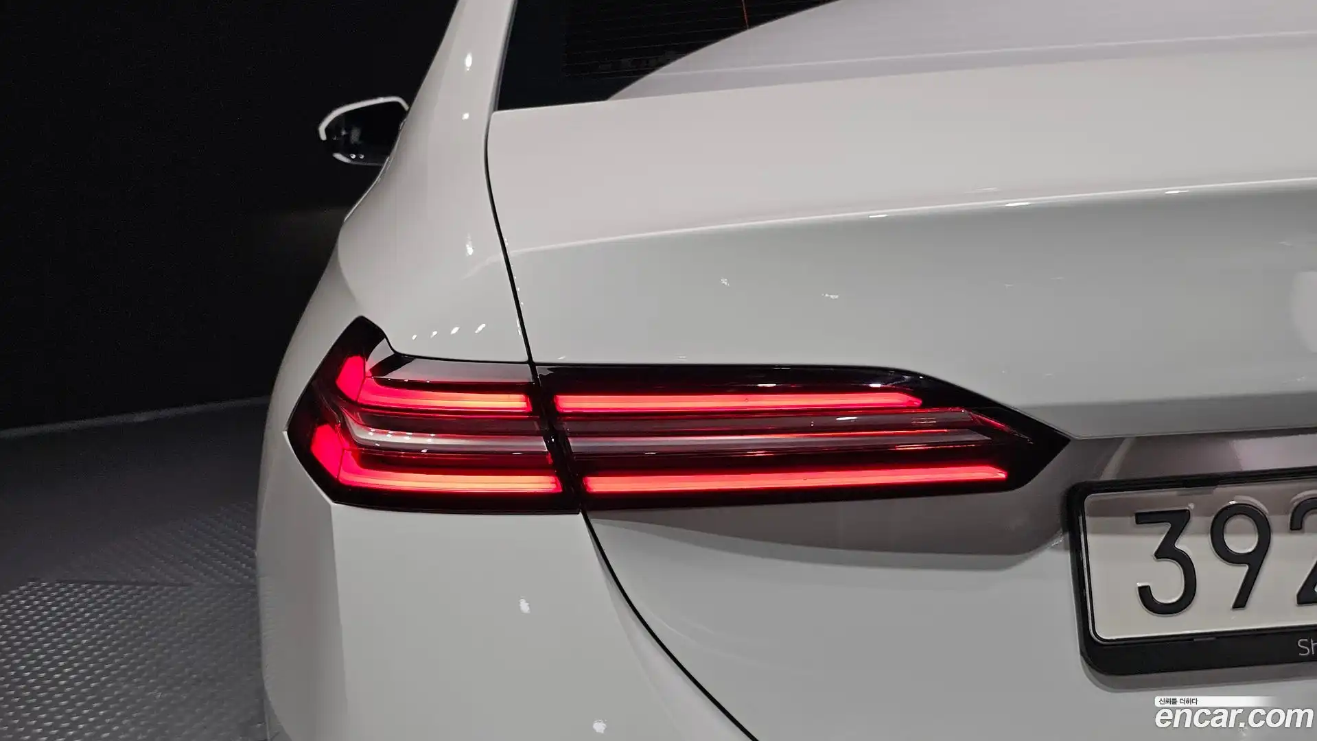 5-Series BMW 2025.5-OUTER-033