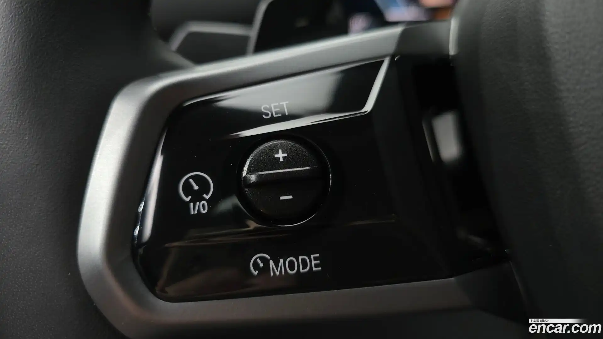 5-Series BMW 2025.5-OPTION-044