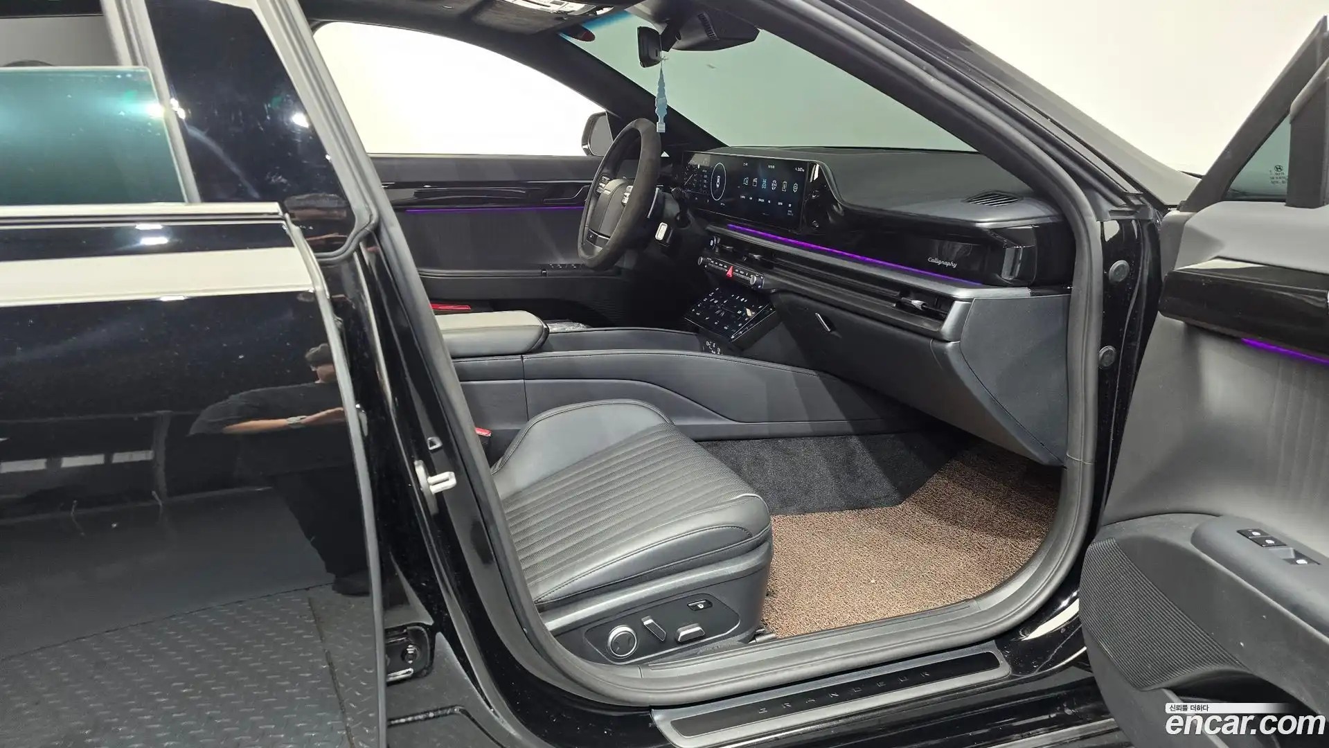 Grandeur Hyundai 2025.7-INNER-036
