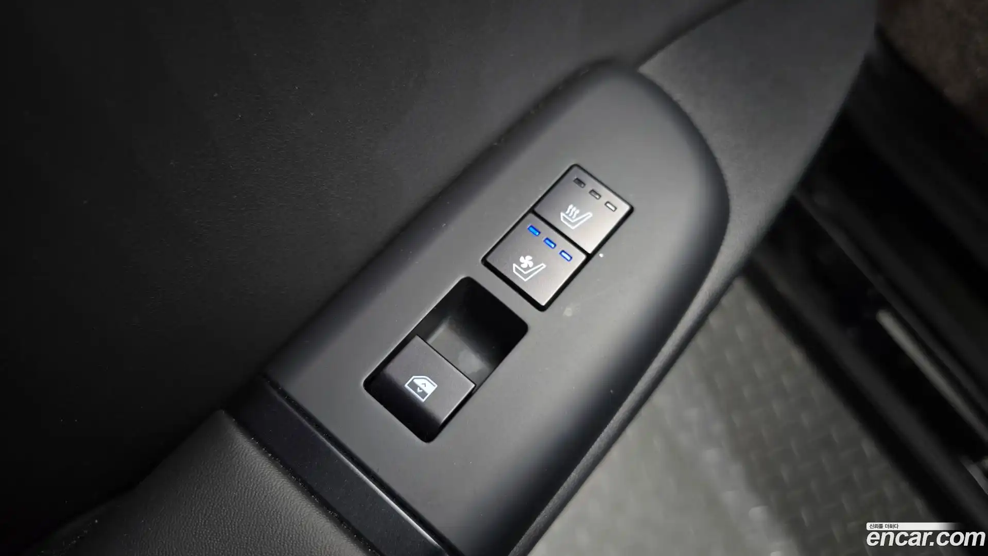 Grandeur Hyundai 2025.7-OPTION-043