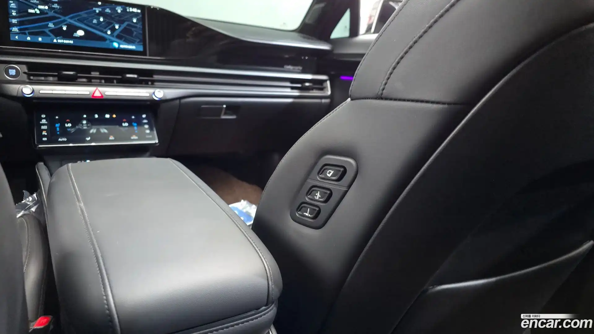 Grandeur Hyundai 2025.7-OPTION-046