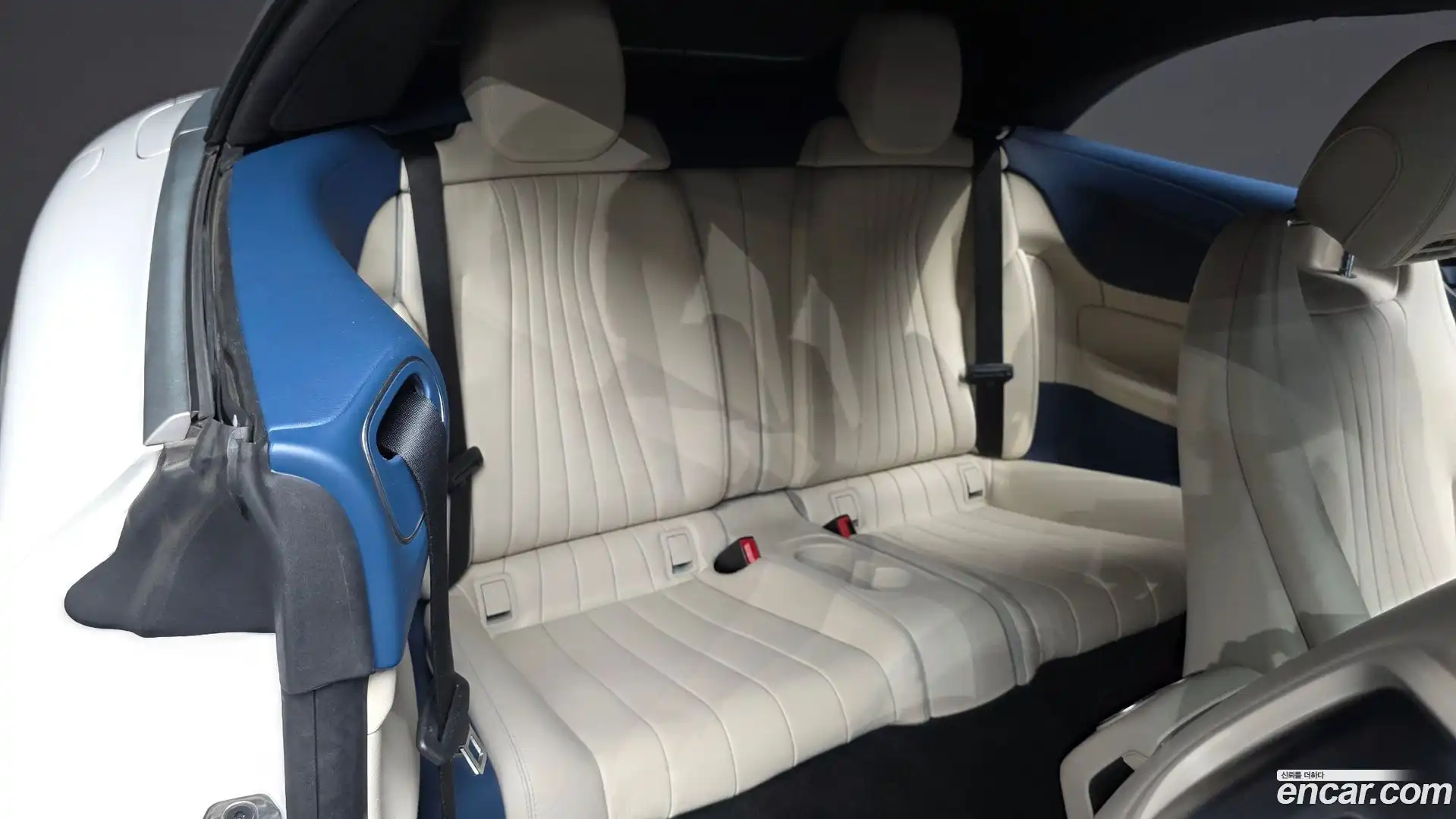 E-Class Mercedes-Benz 2018.10-OPTION-015