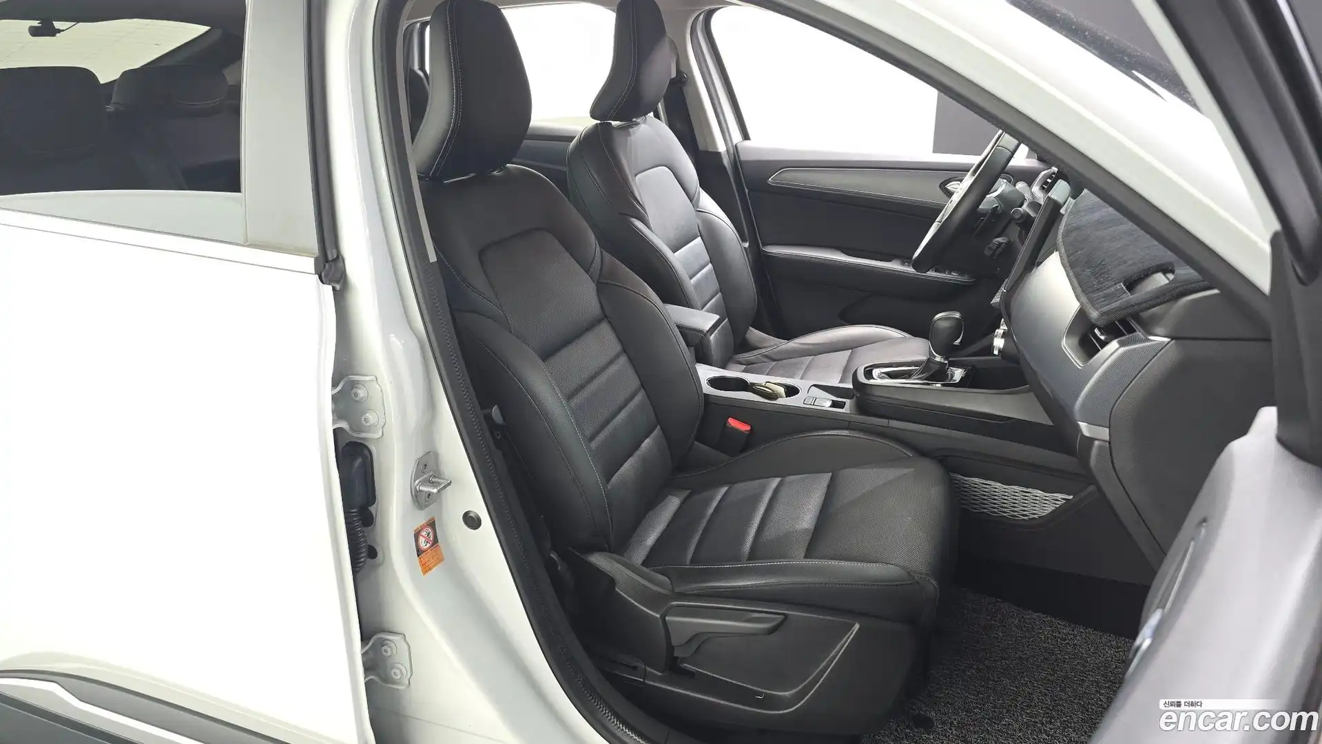 XM3 Renault Korea 2022.7-INNER-036