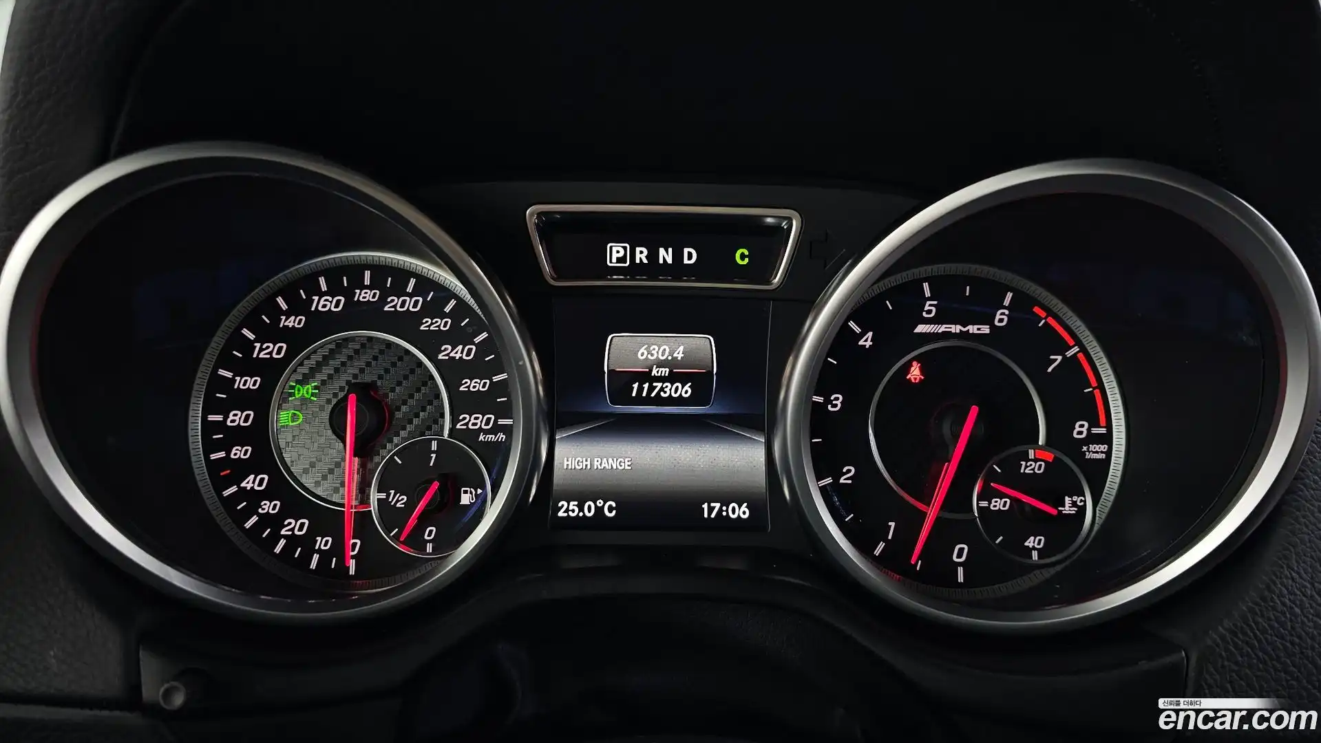 G-Class Mercedes-Benz 2017.2-INNER-008
