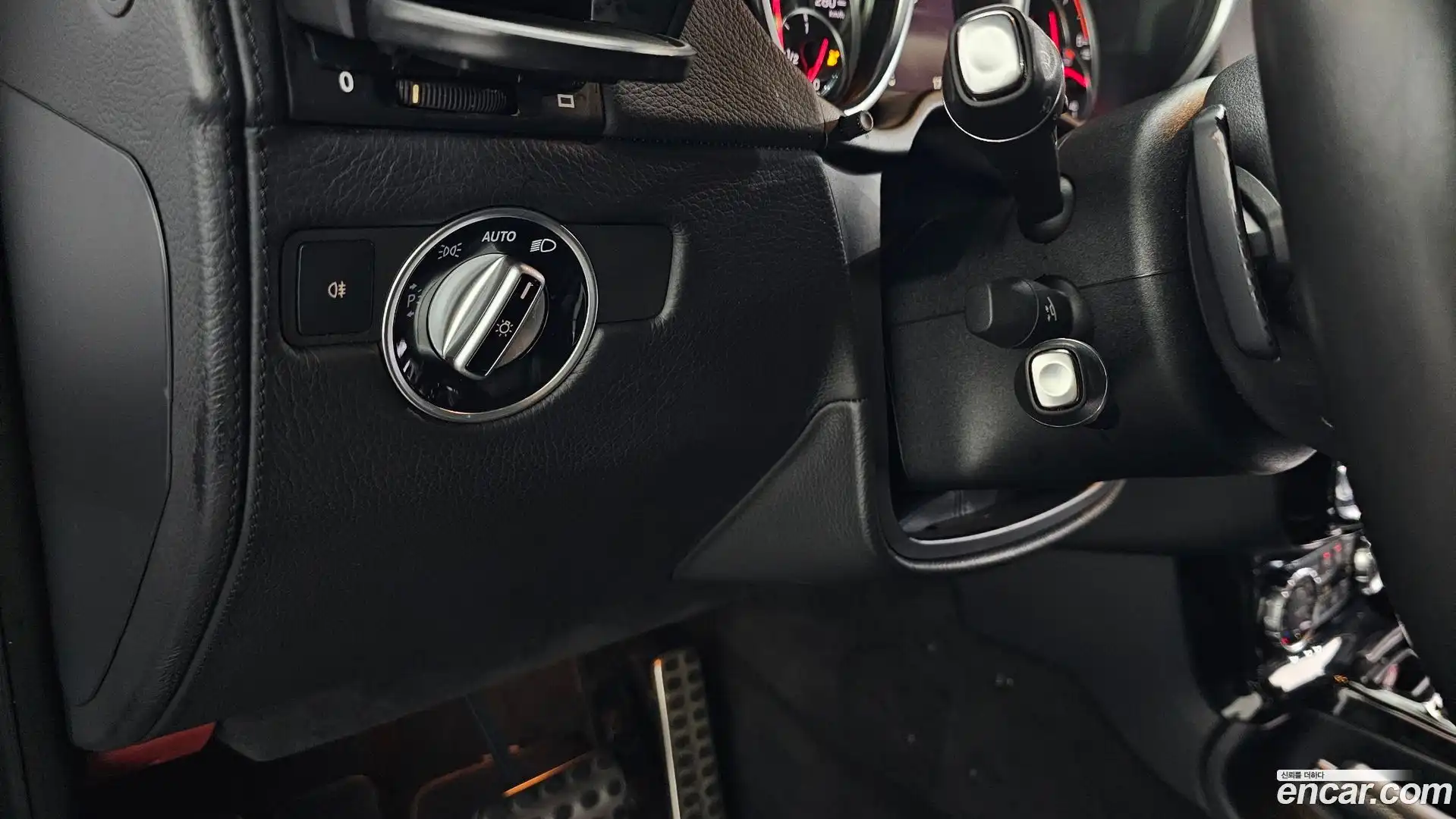 G-Class Mercedes-Benz 2017.2-OPTION-024