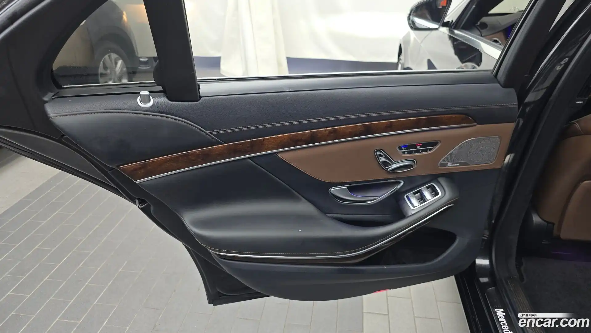 S-Class Mercedes-Benz 2019.3-INNER-035