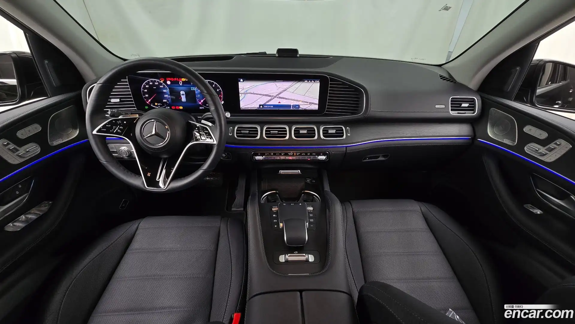 GLE-Class Mercedes-Benz 2024.3-INNER-007