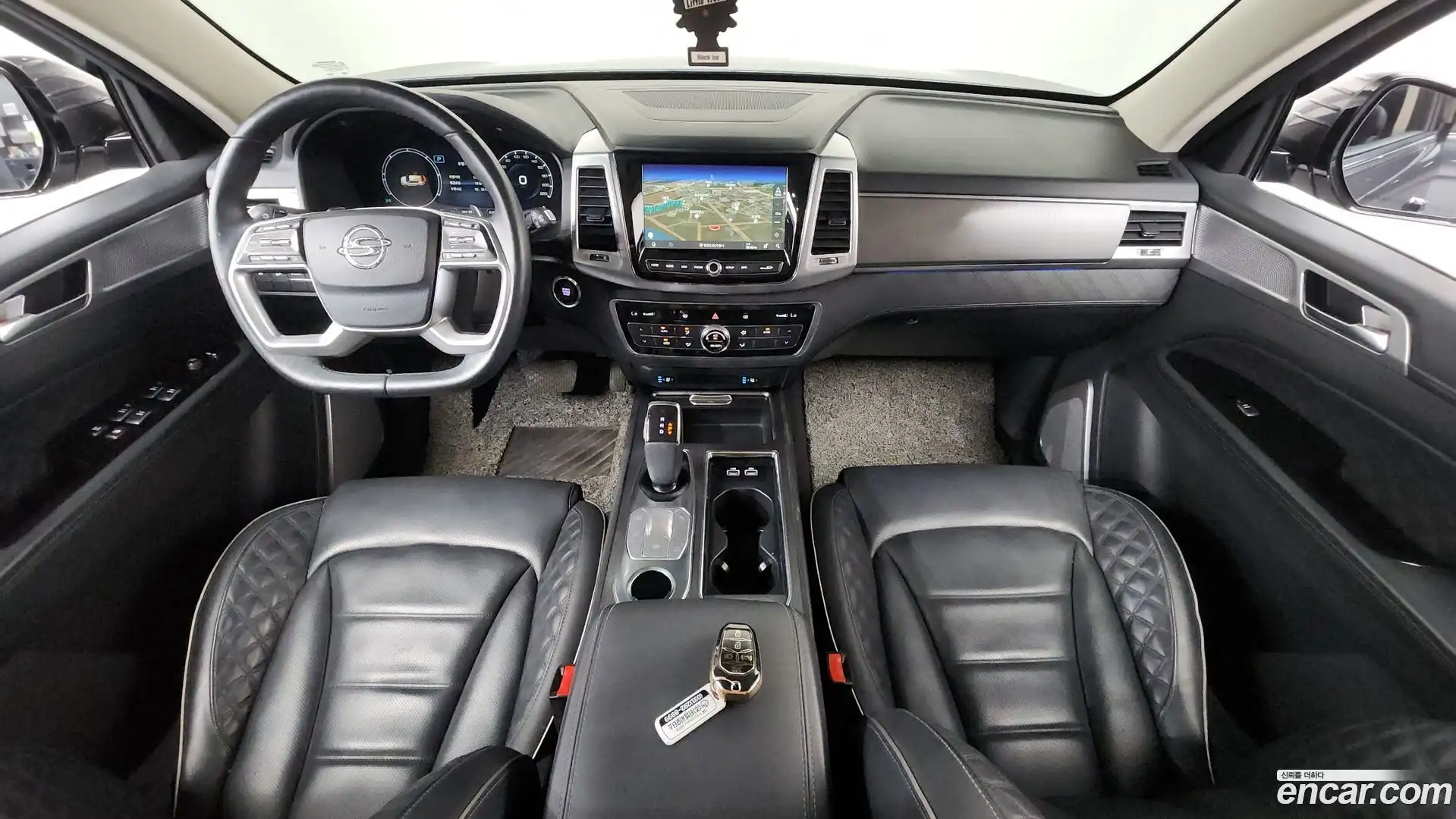 Rexton KG Mobility 2020.10-INNER-007