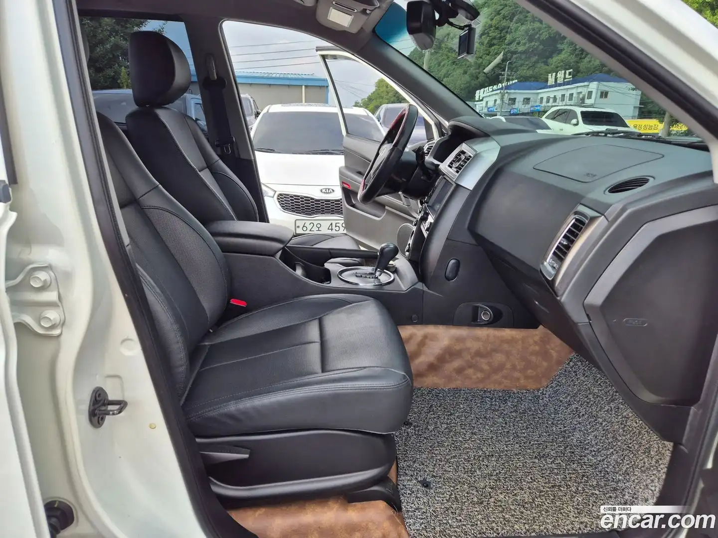 KORANDO KG Mobility 2016.8-OPTION-016